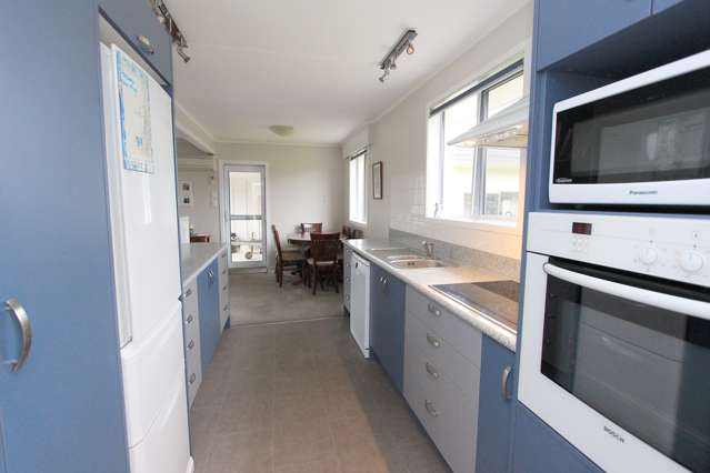 33 Purkiss Street Springlands_1