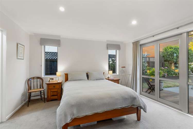 4 Millpark Place Northwood_10