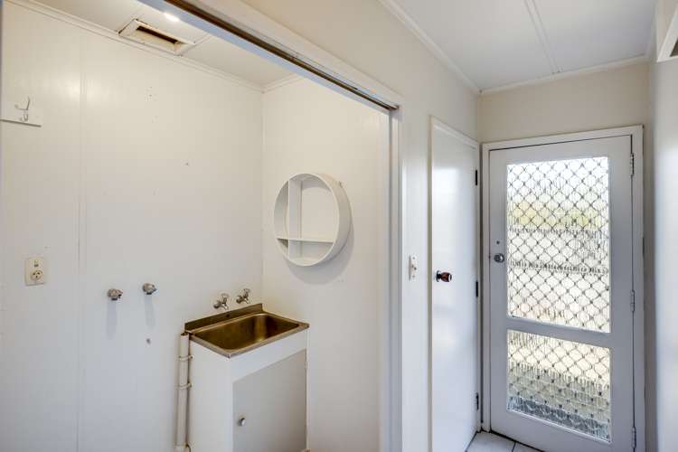 2/632 Nelson Street North Hastings_4