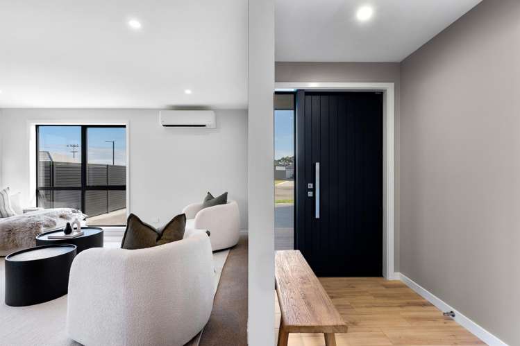 6/102 Eriksen Road Te Awa_7