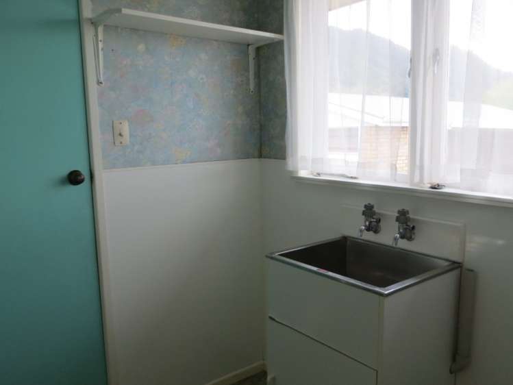 1 Henton Street Te Aroha_21