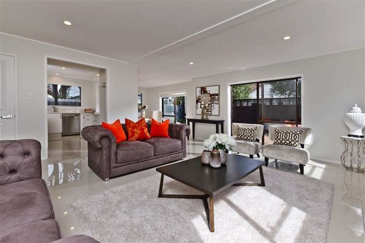 2/4 Holiday Road Milford_6