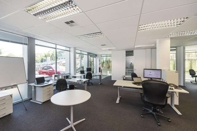 J/39 Apollo Drive Albany_1