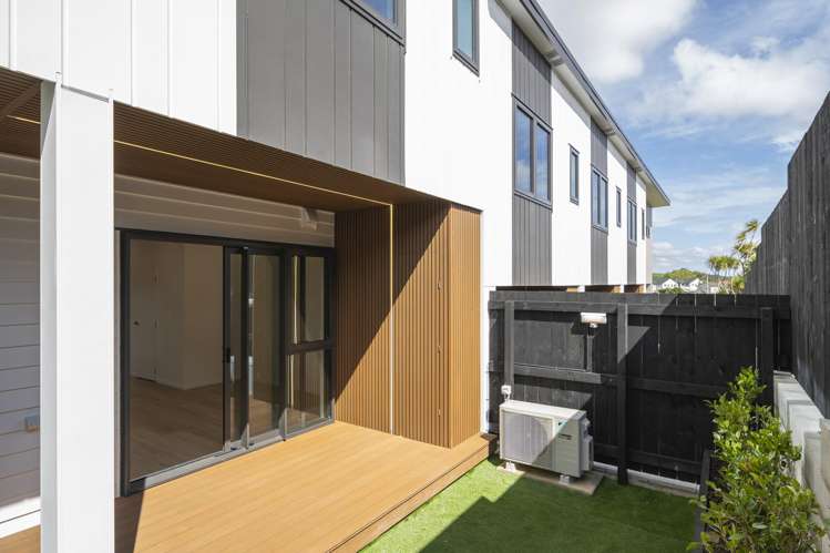 4/6 McRae Road Mount Wellington_15