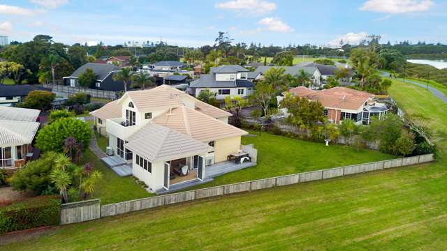 50 Settlers Grove Orewa_3