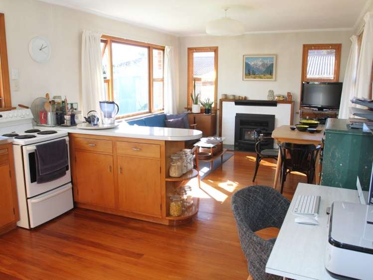 2 Dixon Street Waimate_8