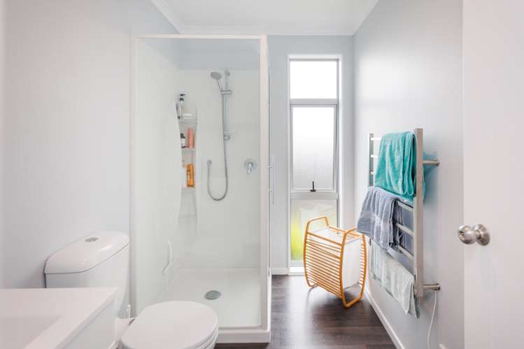 58 Exeter Crescent Takaro_12