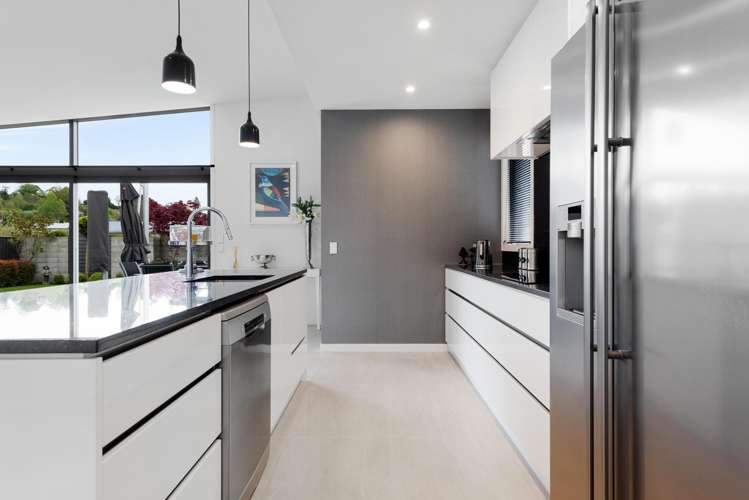2 Mary Street_2