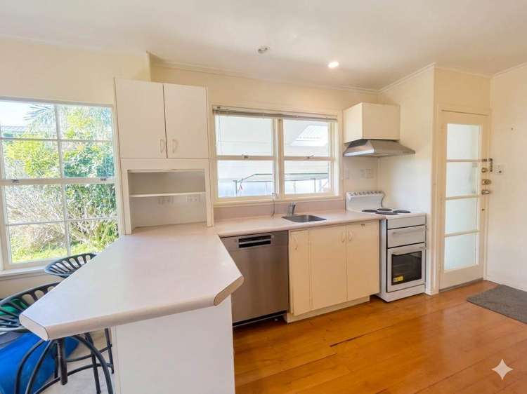 3 Adrienne Place Onehunga_4