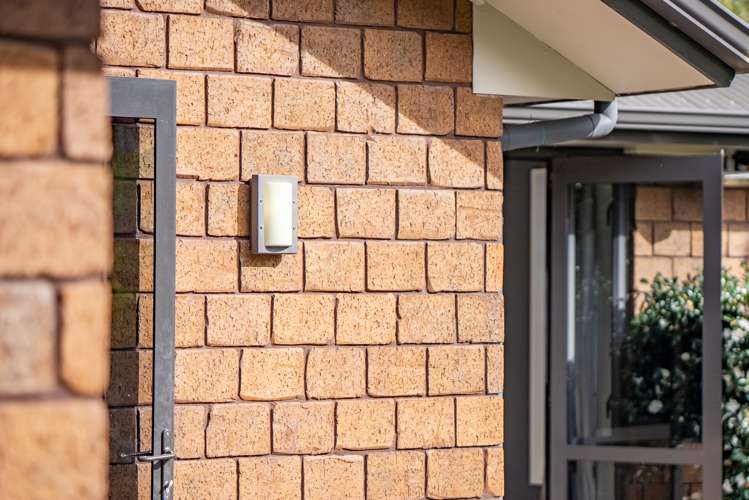 48 Wiltshire Drive Huntington_31