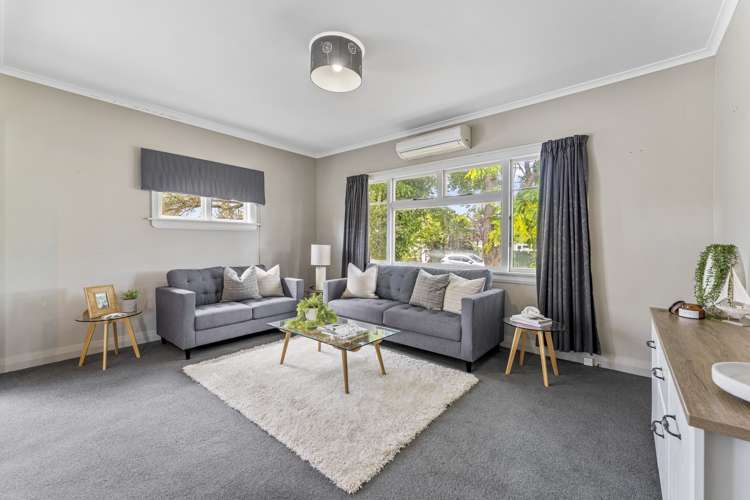 35 Birchfield Avenue Dallington_7