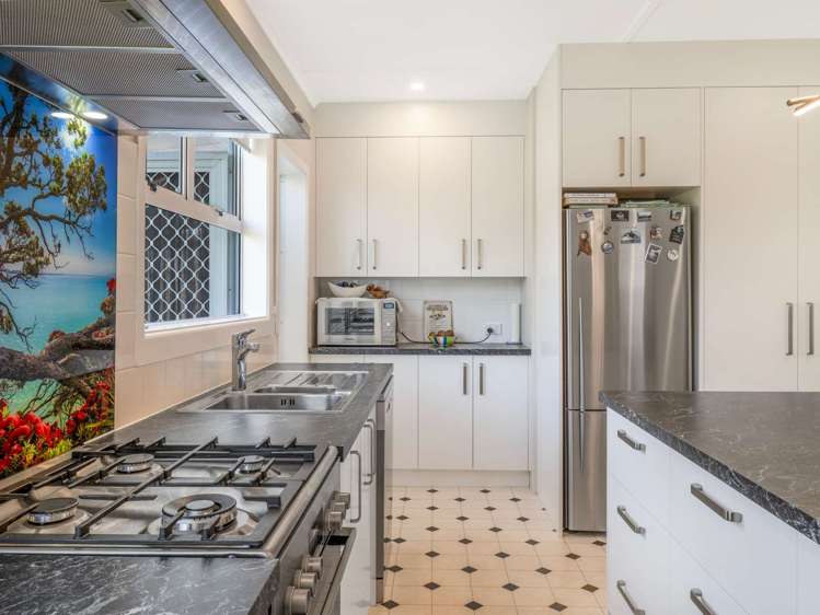 7 Caffray Avenue Aramoho_3