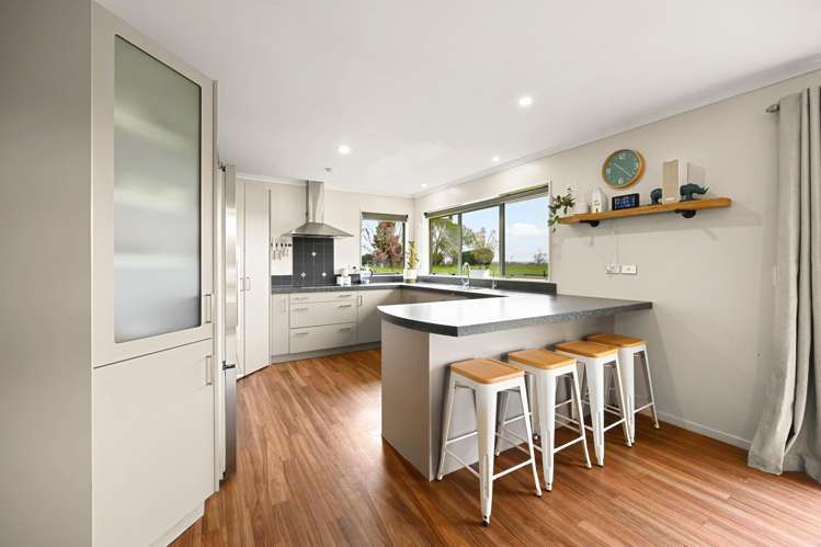 590 Holland Road Eureka_5