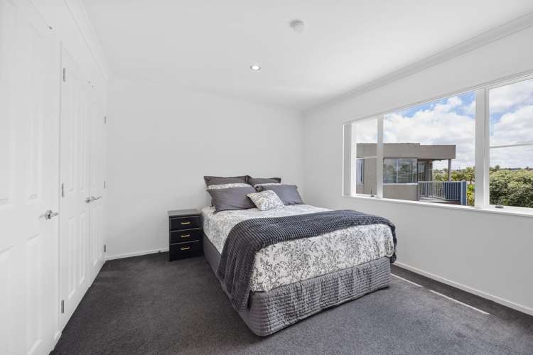 8B Lupetti Rise West Harbour_18