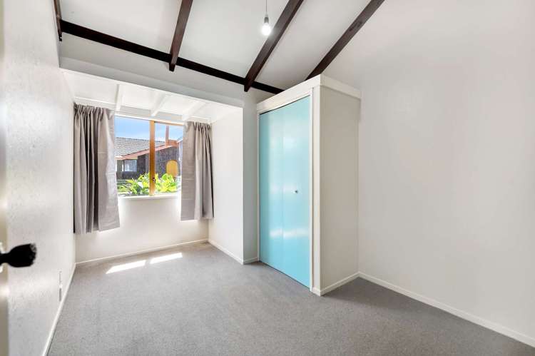 8 Banks Place Tawhero_13