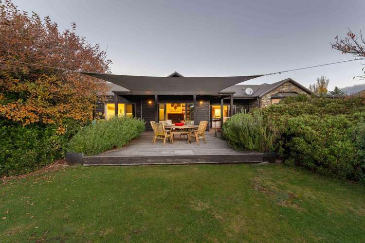3 Heritage Park Lane Wanaka_32