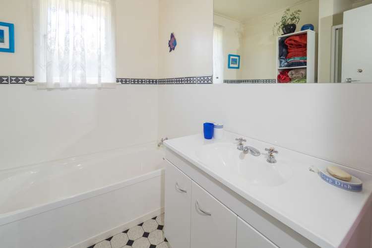 118 Belt Road Allenton_12