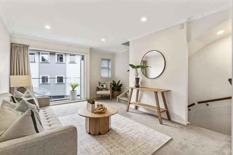 8/13 Kaihu Street Northcote_6