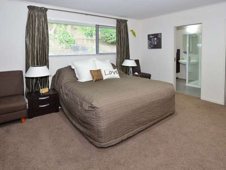 84 Blue Heron Rise Stanmore Bay_10