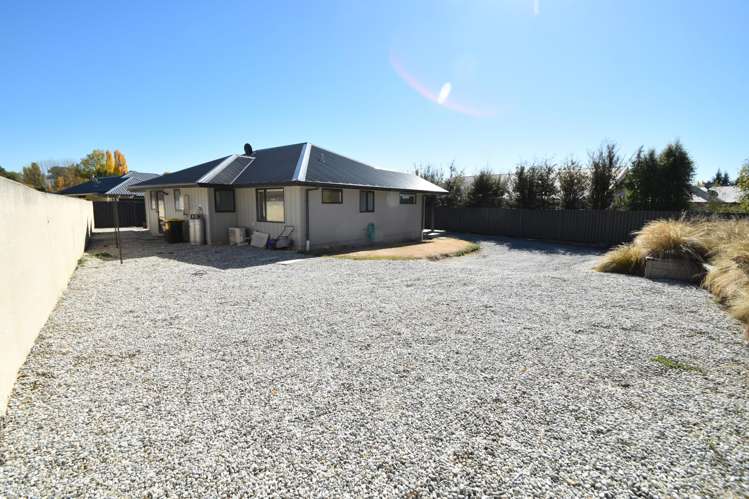 13 Pinot Noir Court Omarama_16