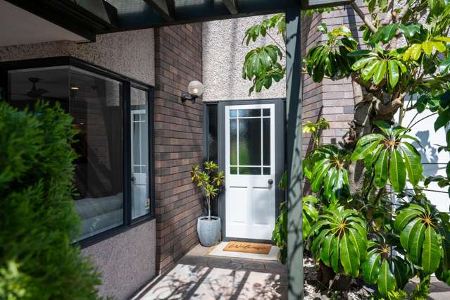 8 Bishops Close Greenmeadows_4