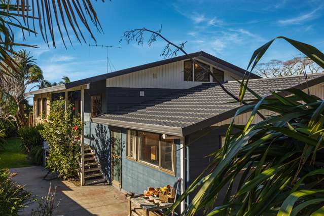 Ocean Views and Effortless Beach Living