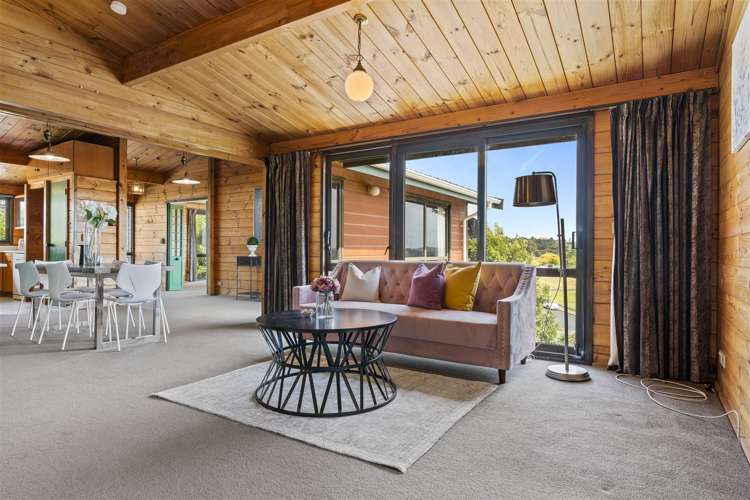 6 Bronzewing Terrace Unsworth Heights_5