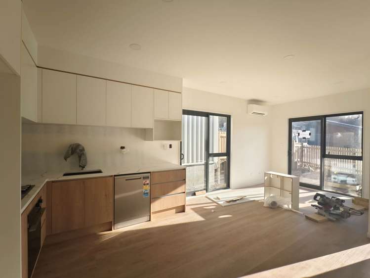 8 Kopu Road_1