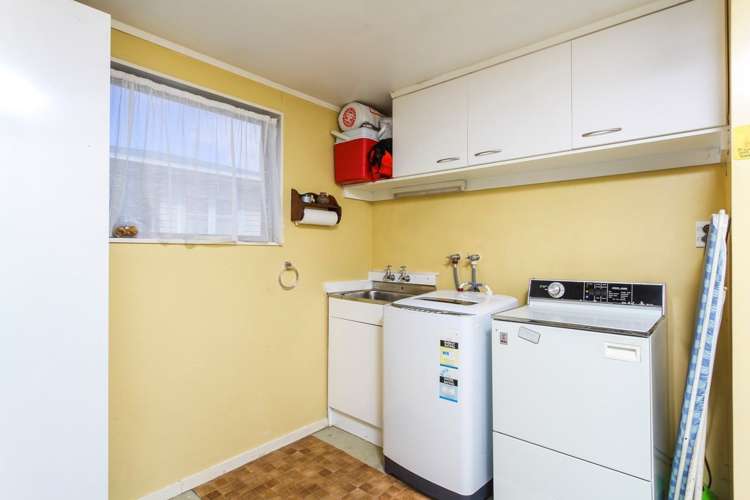 1 Aotea Road Glen Eden_16