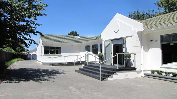 718 Gladstone Road Te Hapara_19