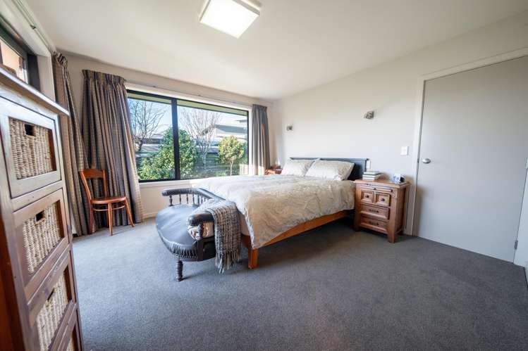 13 Talboys Drive Winton_10