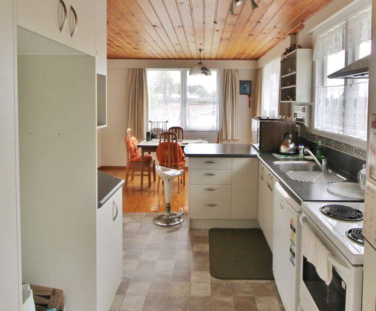 15 Devon Place Tokoroa_3