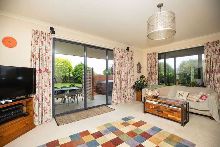 232 Pages Road Gleniti_9