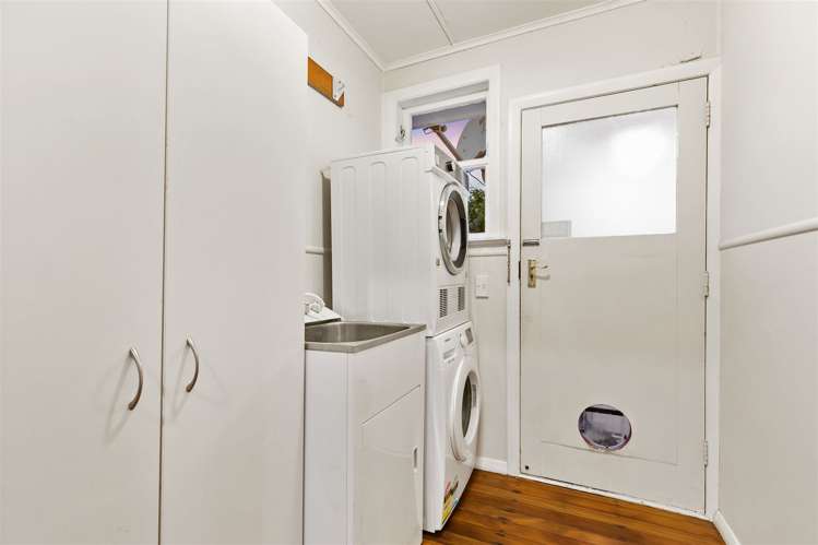 36 Glass Road Mount Roskill_11