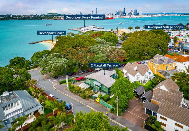 Designed by renowned modernist architect Albert N Goldwater, this three-bedroom home on Flagstaff Terrace, in Devonport, Auckland, sold at auction for $2.65 million. Photo / Supplied