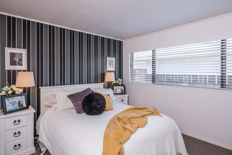 2/50 Devonshire Road Miramar_5