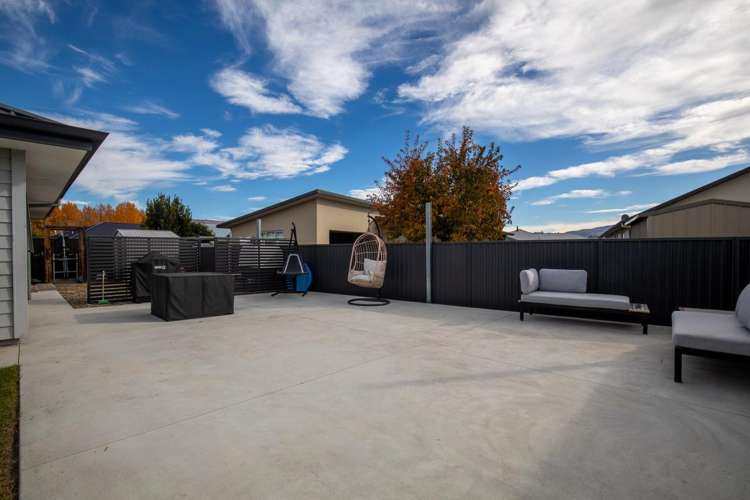 5 Walker Place Alexandra_18