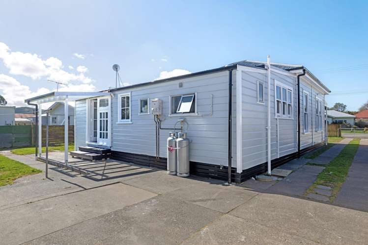 11 Endcliffe Road Kaiti_21