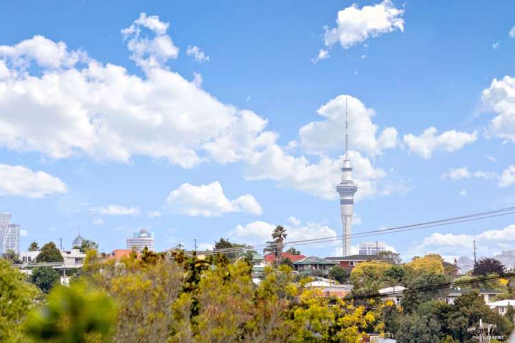 72 Chivalry Road Glenfield_12