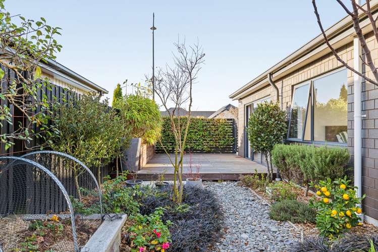 2 Colin Laloli Place Wigram_1