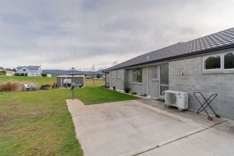 25 Tawera Place Te Anau_21