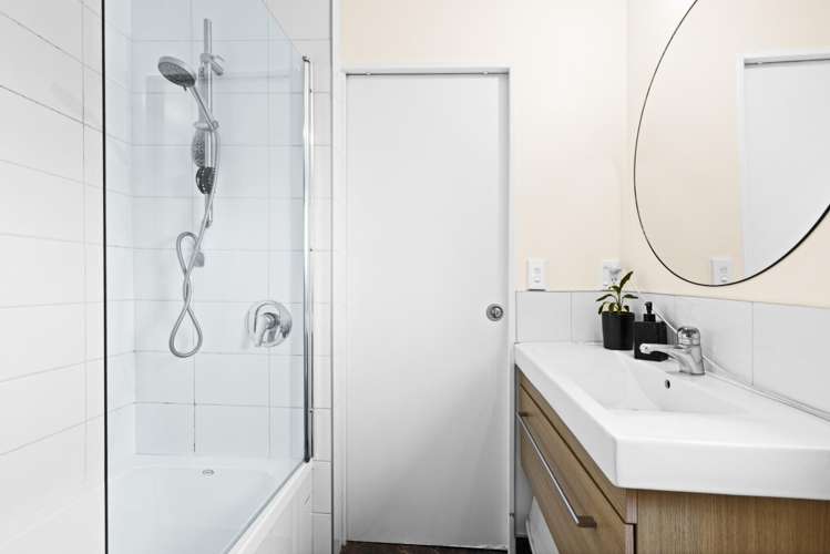 20 Shrimpton Road Haumoana_9