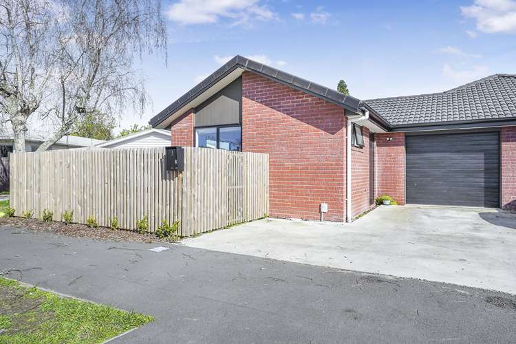 2/3 Helena Road Hillcrest_2