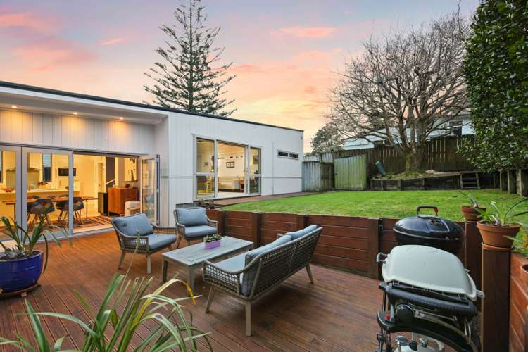 6 Cronin Place Beach Haven_28