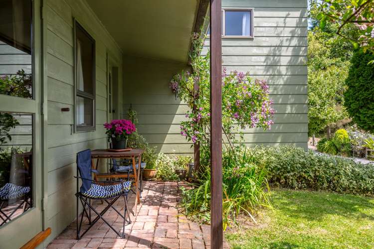 68 Eringa Road Longbush_17