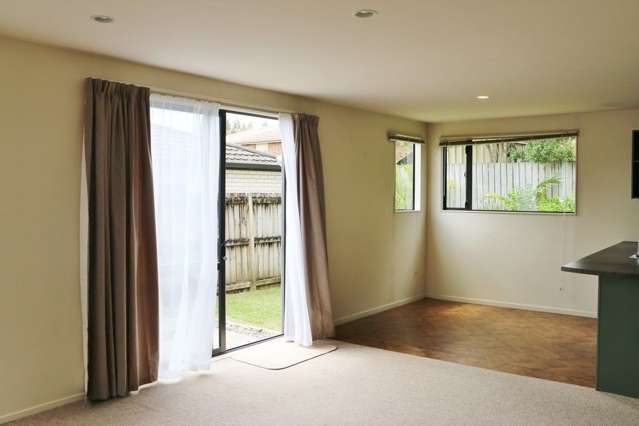 28 Woodbank Drive Glen Eden_3