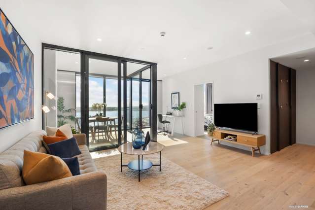 2202/10 Commerce Street City Centre_4