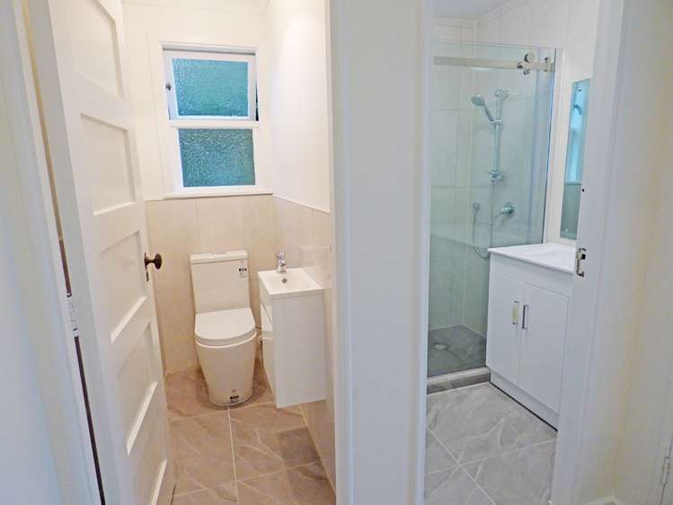 38 Gardner Avenue New Lynn_8