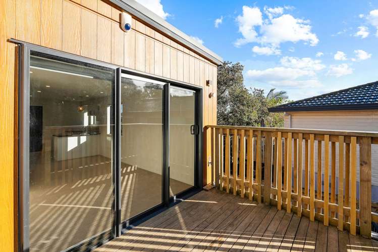 29/18 Hewlett Road Massey_5