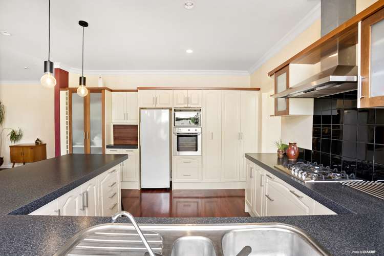 4 Edenpark Drive Rototuna North_6